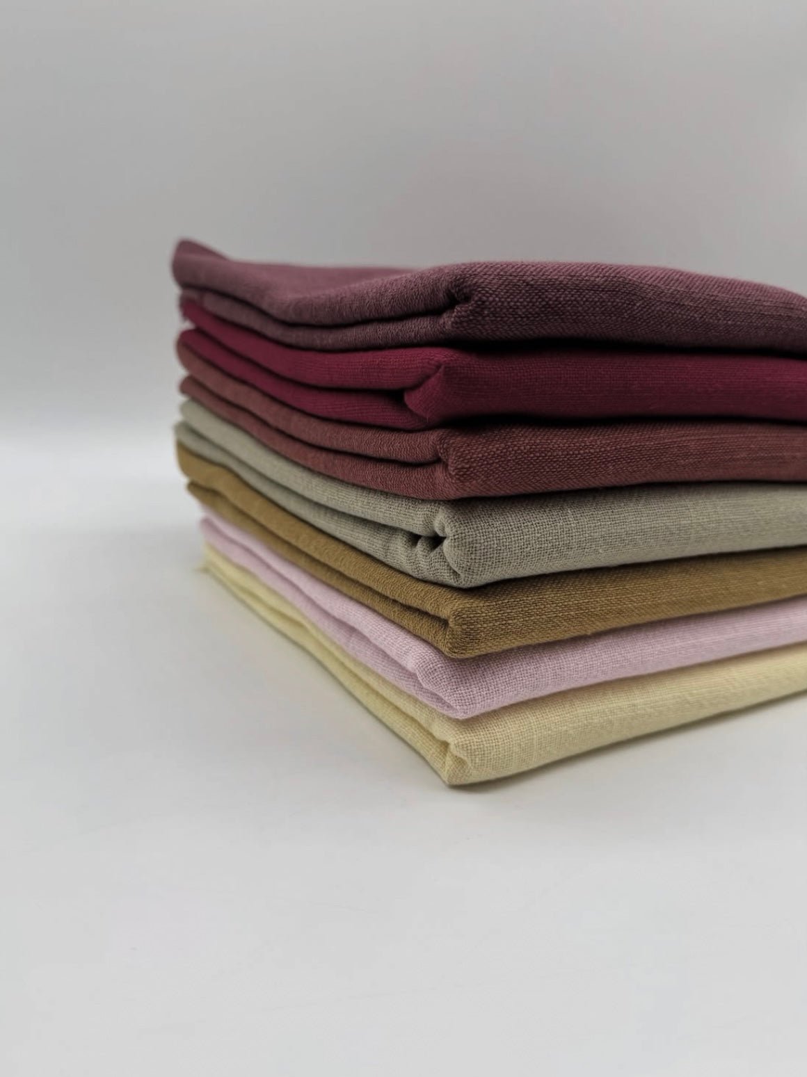 Viscose Linen Fabric by the Metre – Soft Breathable Blend for Dressmaking & Home Décor - Whotex Fabrics London